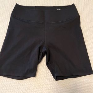 Uniqlo Bike shorts